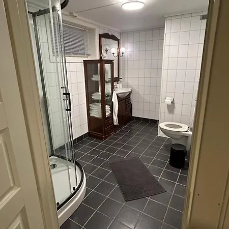 In The Kroken District Apartment *